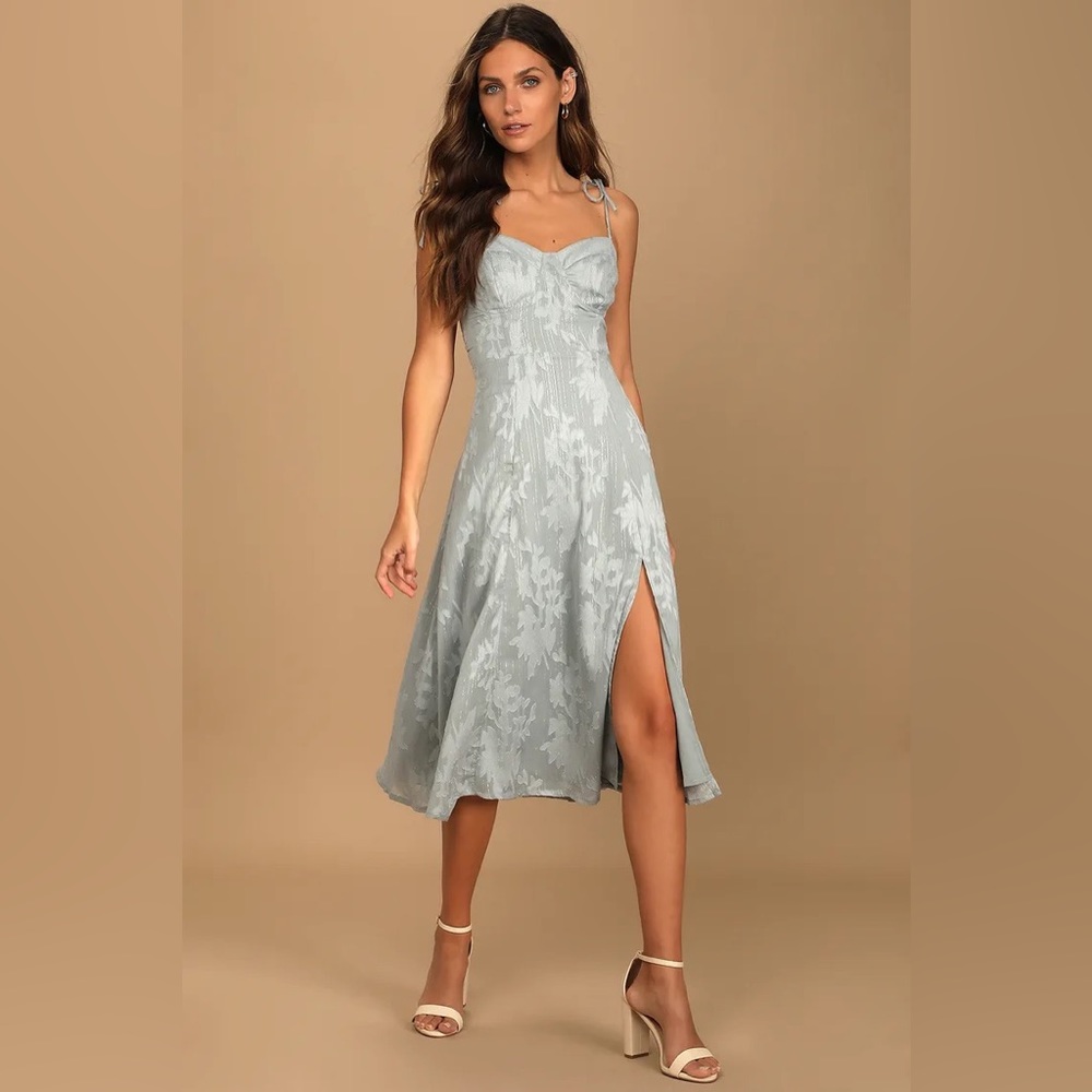 Lulus - Loveliest Looks Dusty Blue Floral Jacquard Tie-Strap Midi Dress